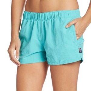 ✨ NWOT Patagonia Barely Baggies Shorts